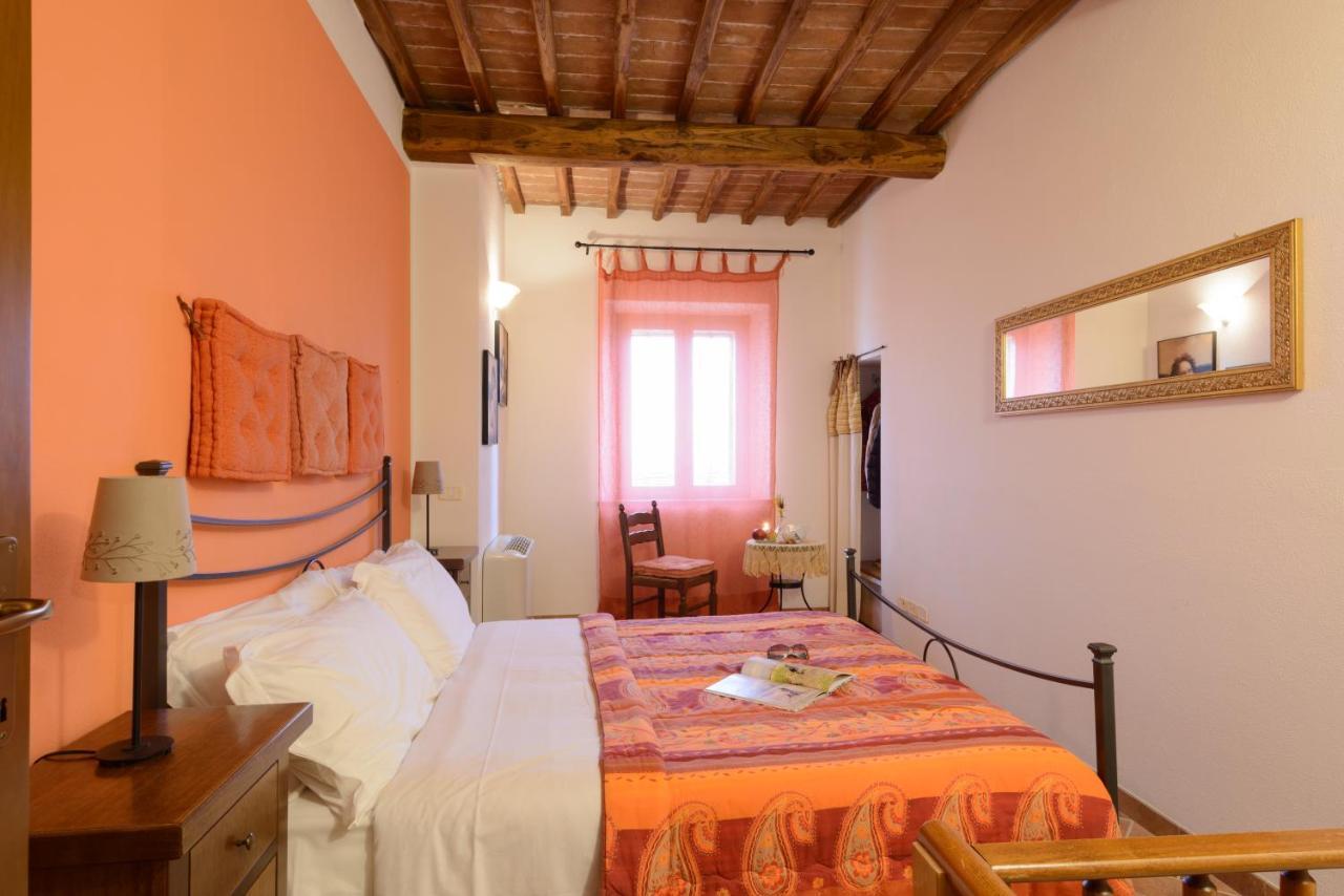 Agriturismo Le Crete - Appartamenti Asciano Luaran gambar